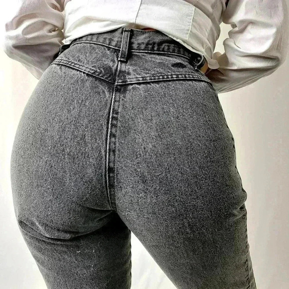 Vintage USA High Rise Mom Jeans By Chic - Picture 6 of 9